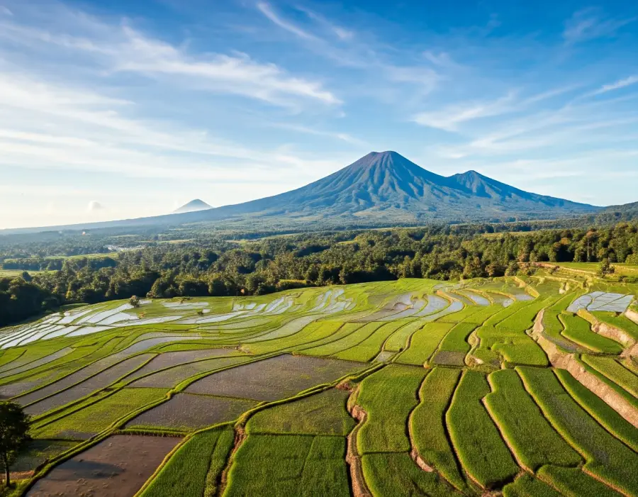 Exploring the Natural Beauty of Indonesia: Hidden Tourist Destinations